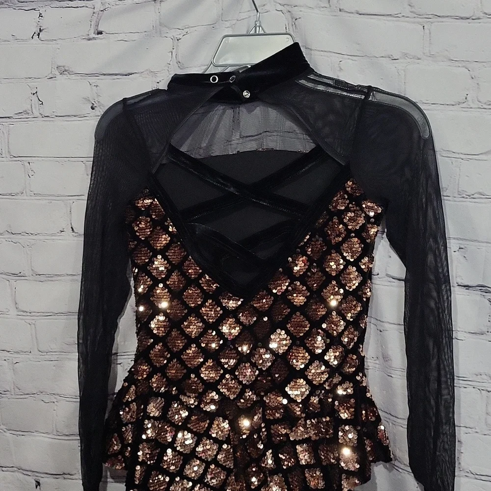 WEISSMAN kid’s  Jazz Dance Costume black and gold sequin